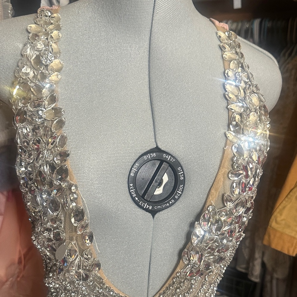 Prom/party/birthday Elegant Silver Embellished Midi Dress - Picture 2 of 10